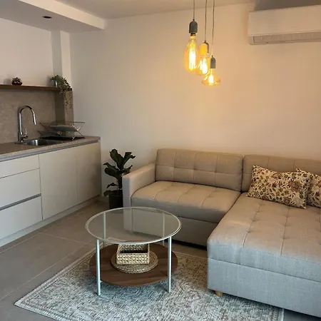 Le Petit Escape 2 Апартаменты *